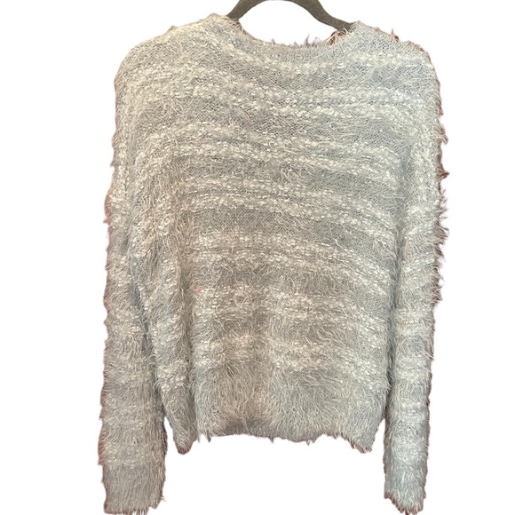 Apt 9 eyelash and sequined silver/gray/white sweater, size petite X-large - Picture 2 of 4